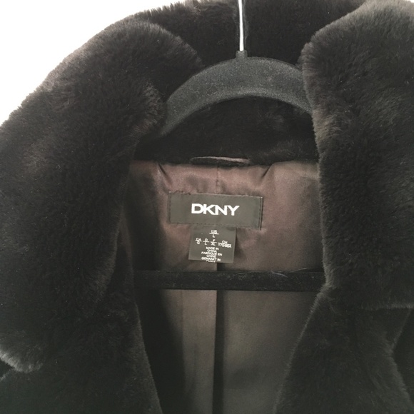 DKNY Black So Soft Faux Fur Coat - Picture 2 of 8